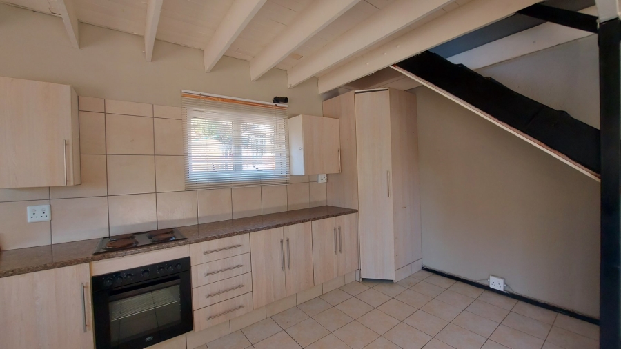 1 Bedroom Property for Sale in Meerhof North West